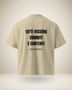 T-SHIRT TUTTI VISSERO CORNUTI E CONTENTI